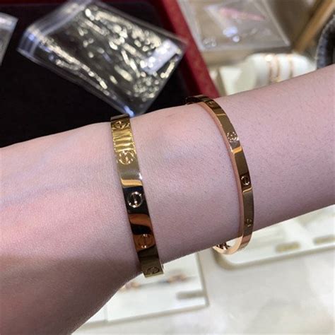 cartier bracelet celebrity|who wears cartier love bracelet.